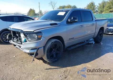 2021 Ram 1500 Big Horn 4X2 5'7 Box z USA, uszkodzony, nr VIN 1C6RREFT1MN661855